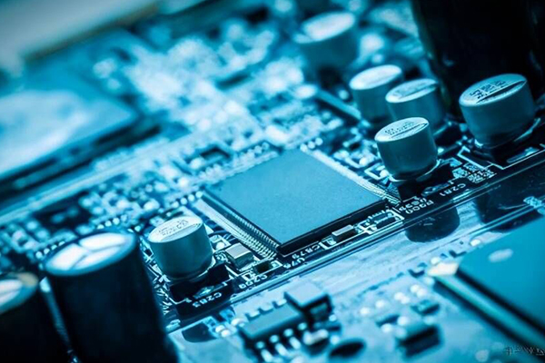 以“質(zhì)”取勝，高能計(jì)算機(jī)推進(jìn)國產(chǎn)工控新發(fā)展