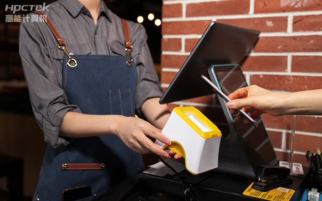 從數(shù)據(jù)驅(qū)動到智能運(yùn)營，國產(chǎn)一體機(jī)主板賦能智慧新零售發(fā)展(圖1)